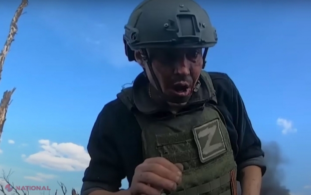 VIDEO+18 // Un soldat rus sălbăticit de groază a ieșit din tranșee fugind înspre gloanțele inamicului. „Ce naiba e asta?!”