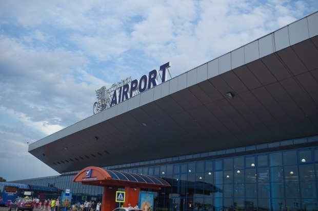 Accesul la Aeroportul Internațional Chișinău, limitat încă o lună: Intră doar pasagerii cu bilete de călătorie 